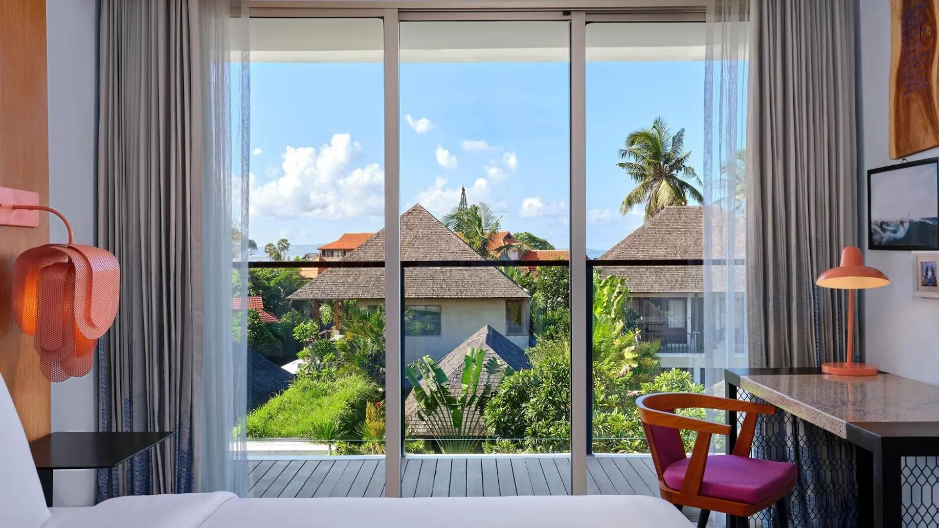 Aloft Bali Seminyak Hotel 4*,