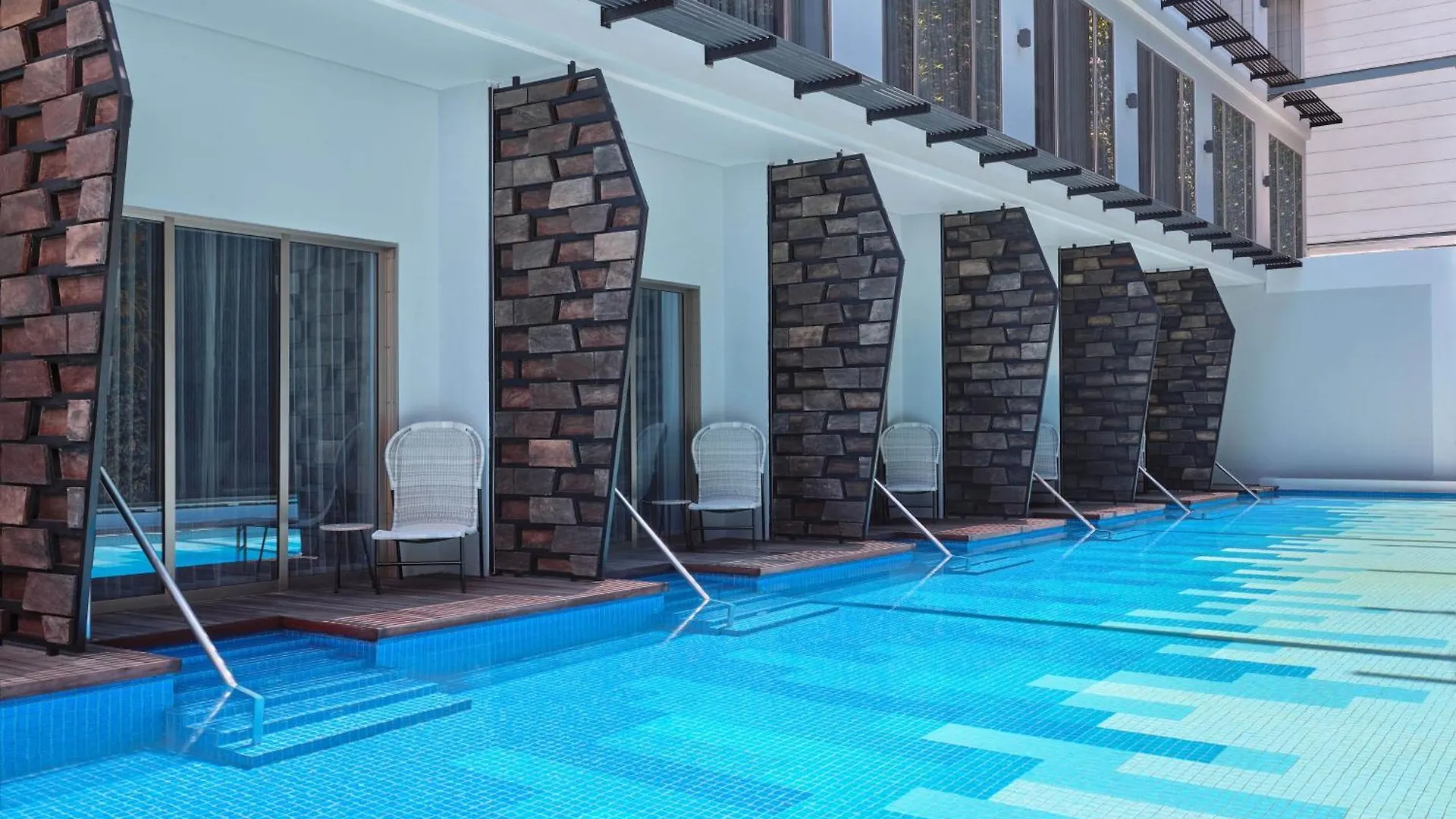 ****  Aloft Bali Seminyak Hotel Indonesia